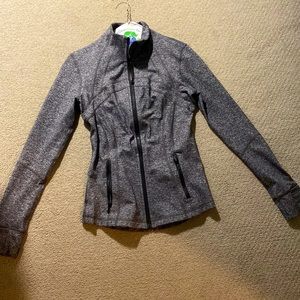 lulu lemon define jacket; size 6; gray